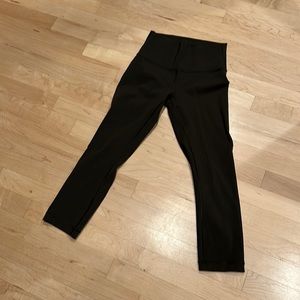 Lululemon Align Crop Leggings Size 4 Army Green, worn once.